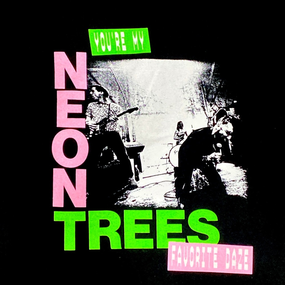 Neon Trees "Favorite Daze" Graphic T-Shirt - Size Extra Extra Large XXL - NWT - Picture 2 of 2